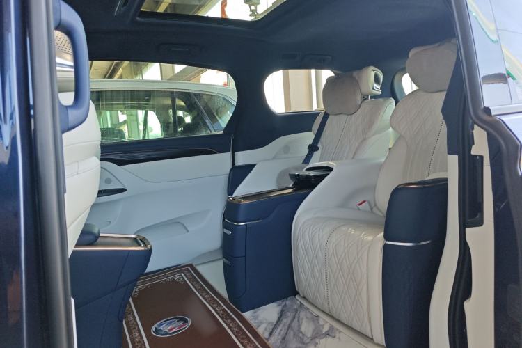 Used Buick GL8 2020 Avenir Avia Four-Seat Luxury Edition
