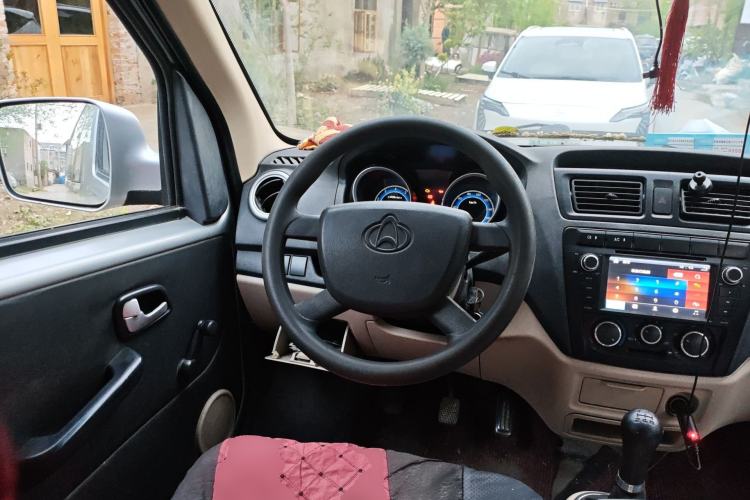 Used CHANGAN KAICHENG Ruixing M80 2014 1.5L Base Version (4-Seater) 4G15S Steering Wheel