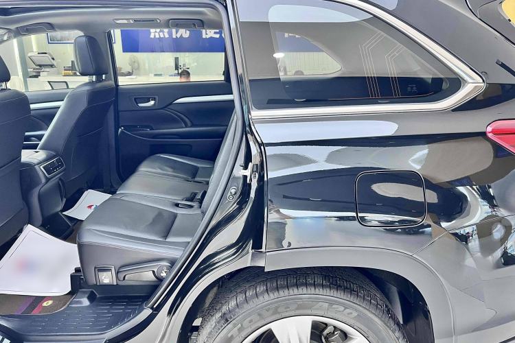 Used Toyota Highlander 2021 2.0T Four-Wheel Drive Luxury Edition 7 Seats