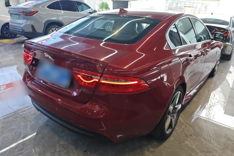 Used Jaguar XE 2015 2.0T 200 PS R-Sport