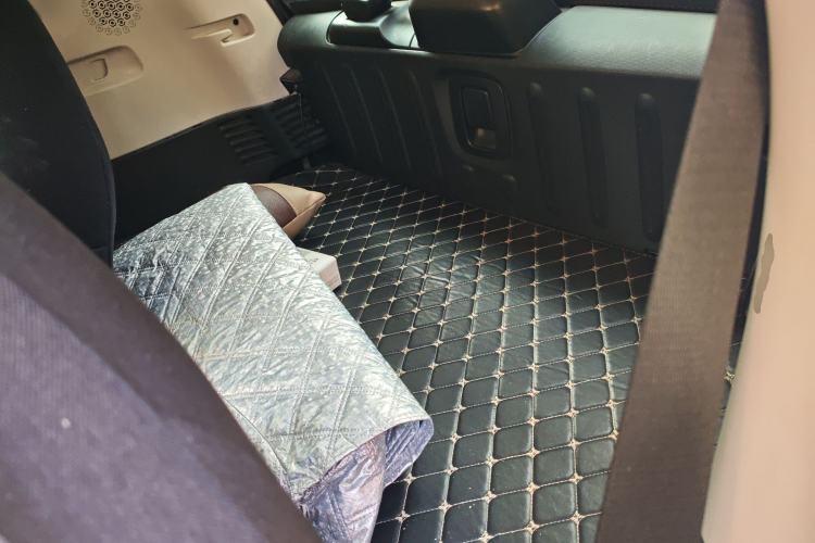 Used smart fortwo 2015 1.0L 52 kW Hardtop Passion Edition Left Rear Seat