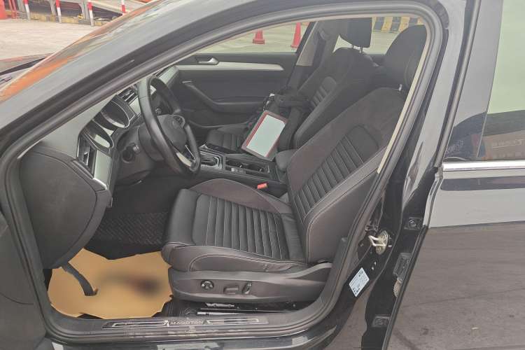 Used Volkswagen Magotan 2020 280TSI DSG Comfort Edition
