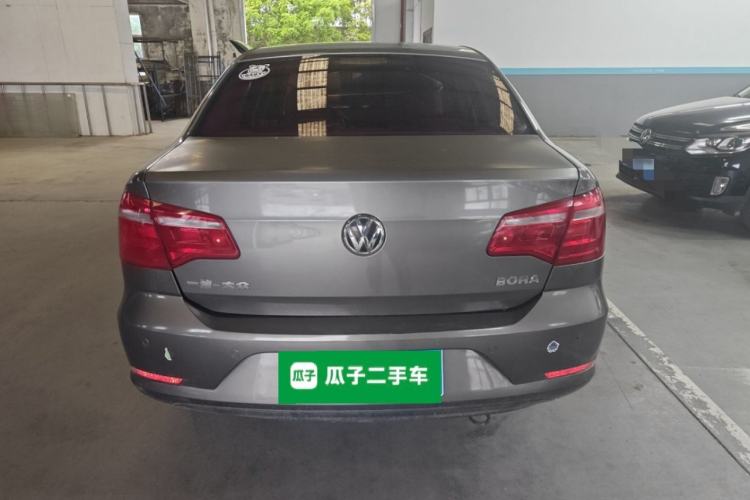 Used Volkswagen Bora 2013 1.6L Manual Fashion Edition Rear