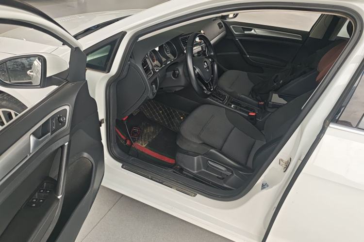 Used Volkswagen Golf 2019 280TSI DSG Comfort Version China VI Standard