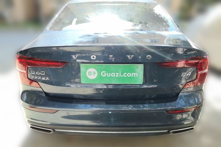 Used Volvo S60 2022 B4 Zhiyi Luxury Edition
