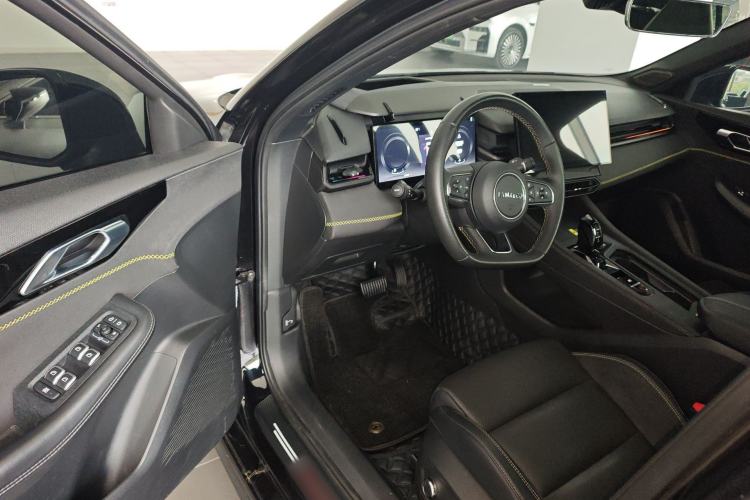 Used Lynk & Co 03 2023 2.0TD DCT H-Power Halo Driver Seat