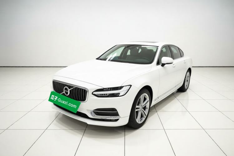 Used Volvo S90 2019 T5 Zhiyuan Edition Guazi used car, China used car export, Used car for sale, Used cars, Cheapest cars for sale