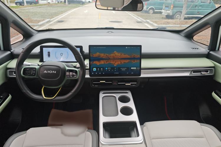 Used AION Y 2023 Plus 510 Smart Edition