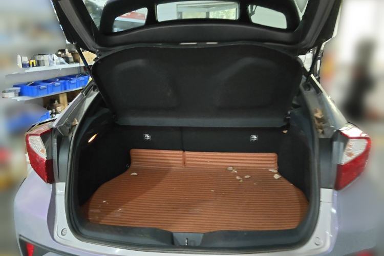 Used Toyota IZOA 2020 2.0L Enjoy Edition