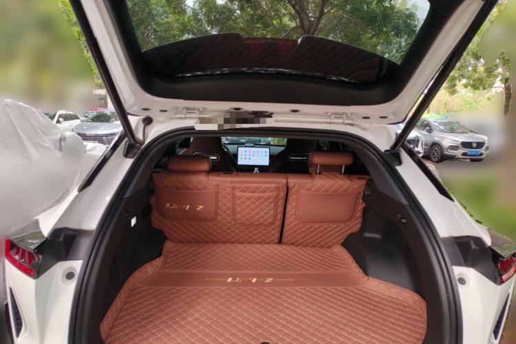 Used CHANGAN UNI-Z 2025 1.5T Luxury Version
