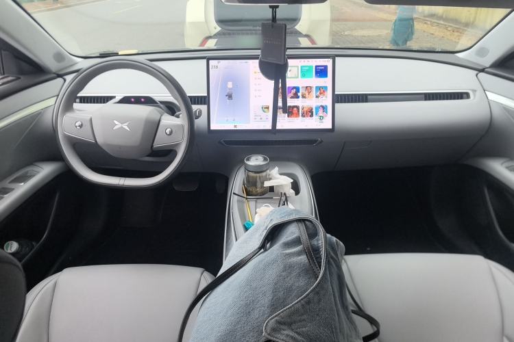 Used XPeng MONA M03 2024 515 Long-Range Center Console