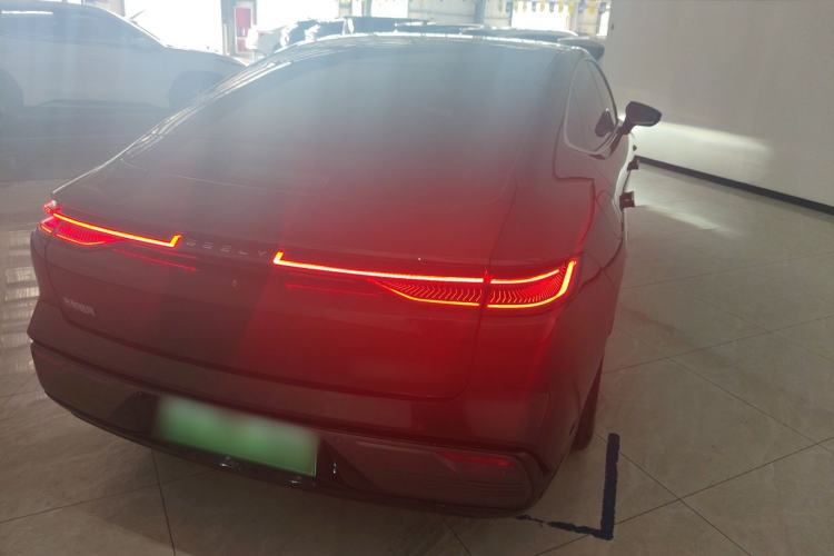 Used Geely Galaxy 8 2025 130km EM-P Starship Edition Rear Right 45 Deg