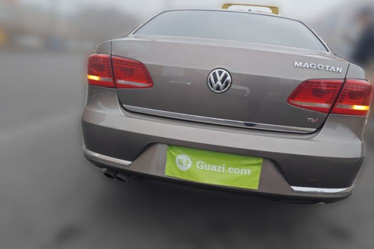 Used Volkswagen Magotan 2012 Facelift 1.8TSI Prestige Model Rear