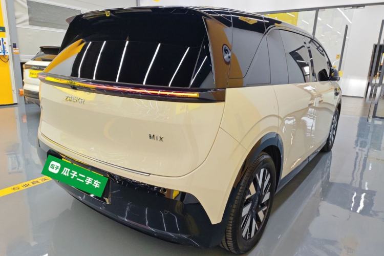 Used Zeekr MIX 2025 Long-Range Intelligent Driving Edition
