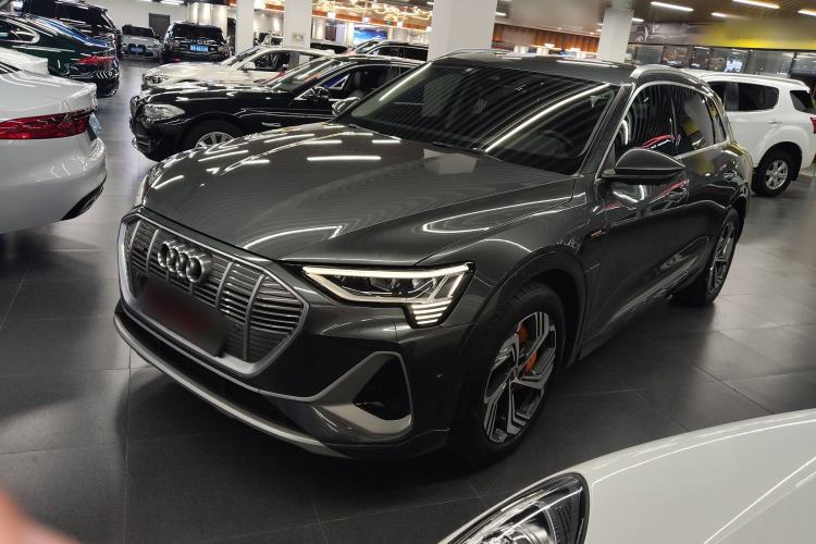 Used Audi e-tron 2021 50 quattro Prestige Edition