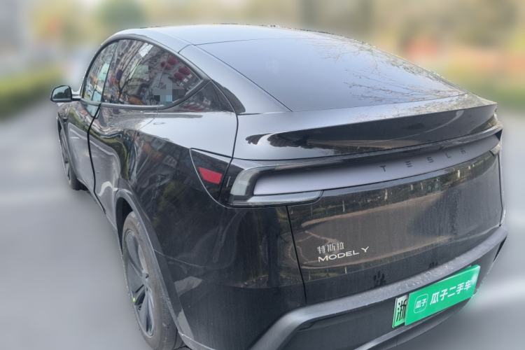 Used Tesla Model Y 2025 Rear-Wheel-Drive Version