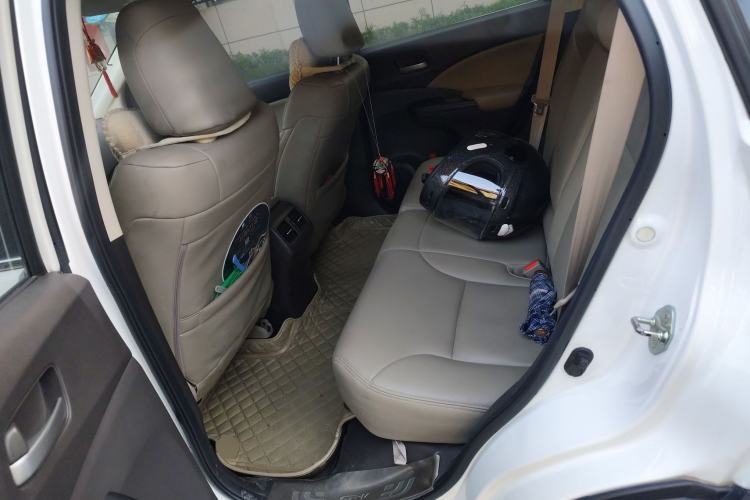 Used Honda CR-V 2012 2.0L two-wheel drive urban version
