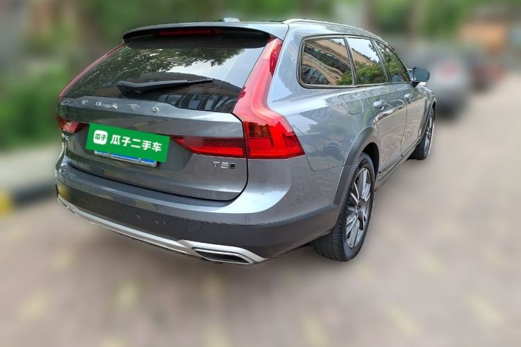 Used Volvo V90 2020 Facelifted Cross Country T5 AWD Zhiyuan Edition Rear Right 45 Deg