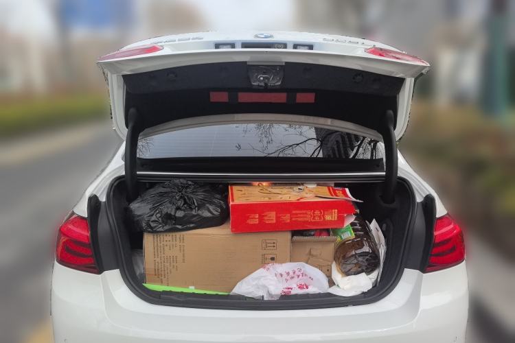 Used BMW 3 Series 2019 320Li Fashion Model Trunk