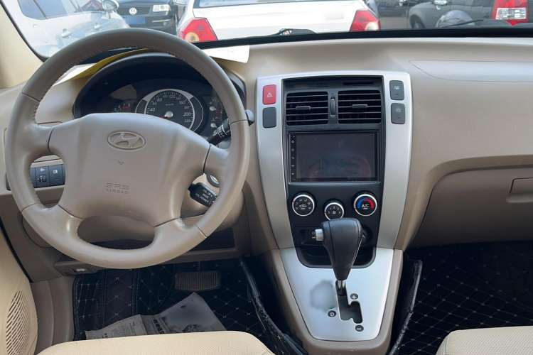 Used Hyundai Tucson 2013 2.0L Automatic Two-Wheel Drive Comfort Version
