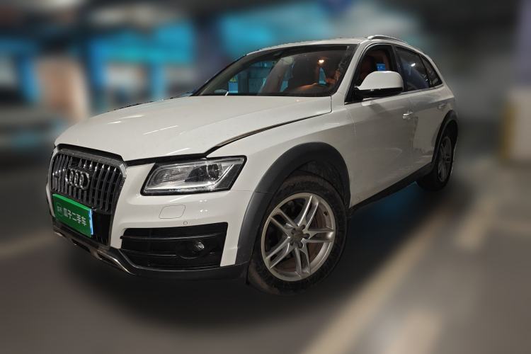 Used Audi Q5 2017 Plus 40 TFSI Technology Model