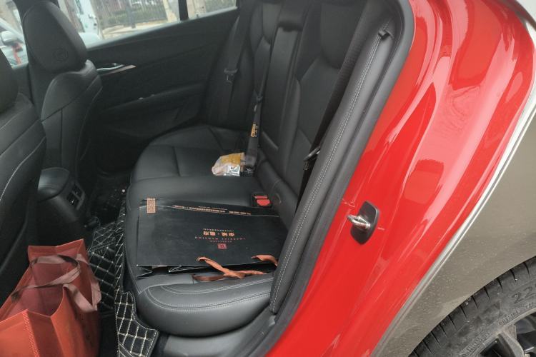 Used Cadillac CT4 2023 25T Luxury Model Interior 4