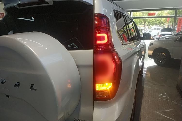 Used Haval H9 2017 2.0T Gasoline 4x4 Premium 5-Seater