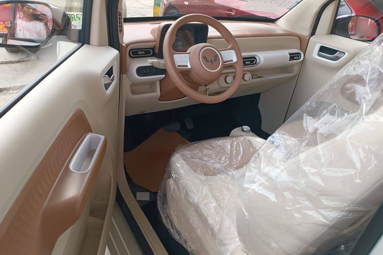 Used Wuling Hongguang MINIEV 2024 3rd Generation 215km Youth Edition