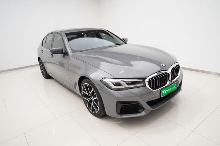 Used BMW 5 Series 2021 530i M Sport Package Exterior 1