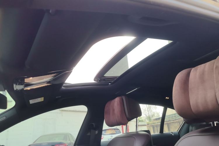 Used BMW 7 Series 2018 730Li Leading Model M Sport Package
