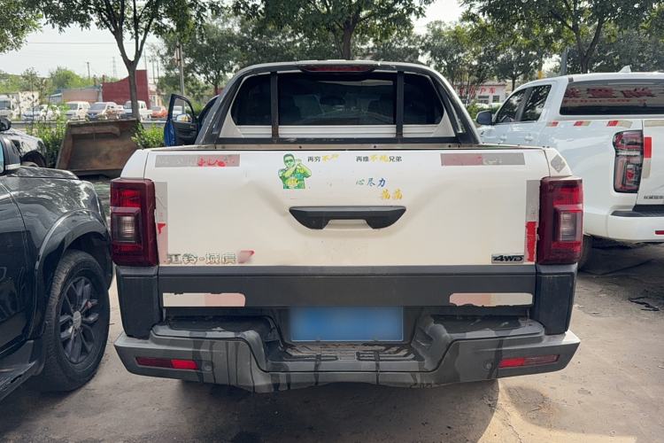 Used JMC Yuhu 7 2020 2.0T Diesel Manual 4x4 Comfort Edition Short Wheelbase China VI Emission Standard JX4D20A6L