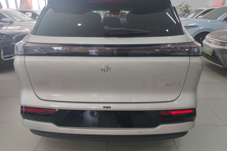 Used Dongfeng Aeolus L8 2025 Model 185KM Ideal Edition