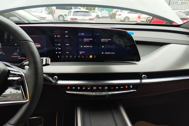 Used Cadillac XT5 2025 2.0T Platinum Edition
