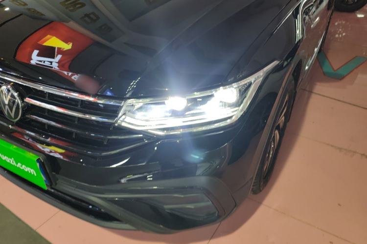 Used Volkswagen Tiguan L 2024 300TSI Automatic Two-Wheel Drive Smart Edition
