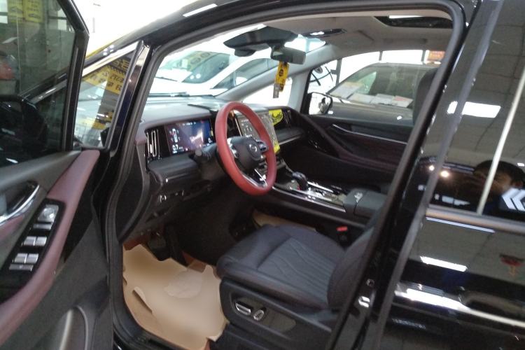 Used GAC Trumpchi M8 2024 Master Series 400T Prestige Edition Left Front Seat