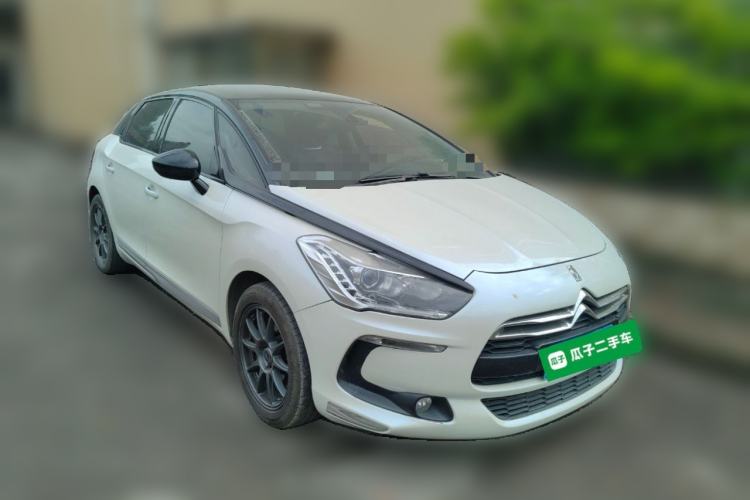 Used DS 5 2014 1.6T Luxury Edition THP200
