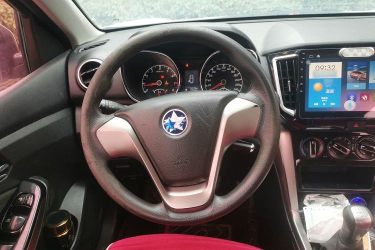 Used Venucia T70 2016 1.6L Manual Ruixing Edition