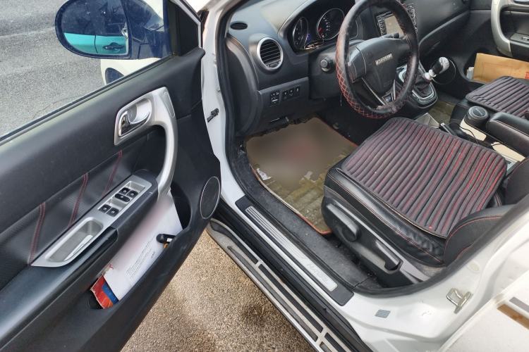 Used Haval H6 2016 Upgraded Model 1.5T Manual Two-Wheel Drive Urban Version