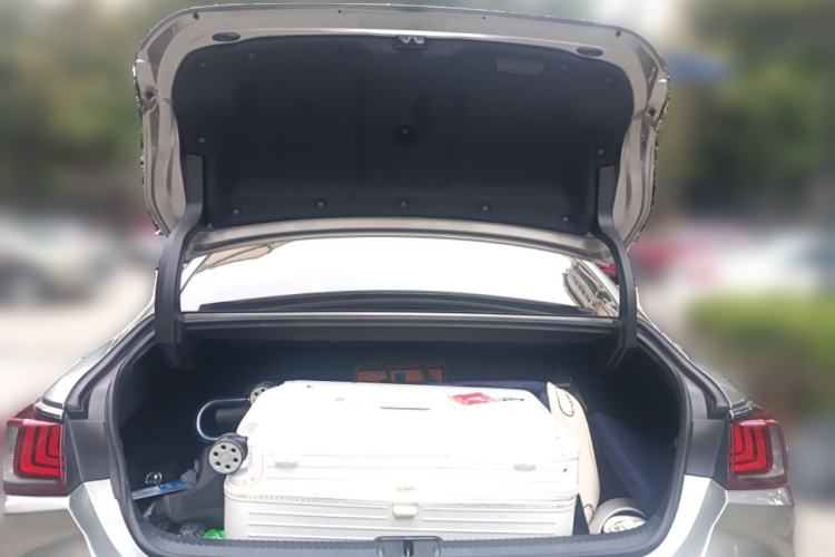 Used Lexus ES 2020 300h Premier Edition