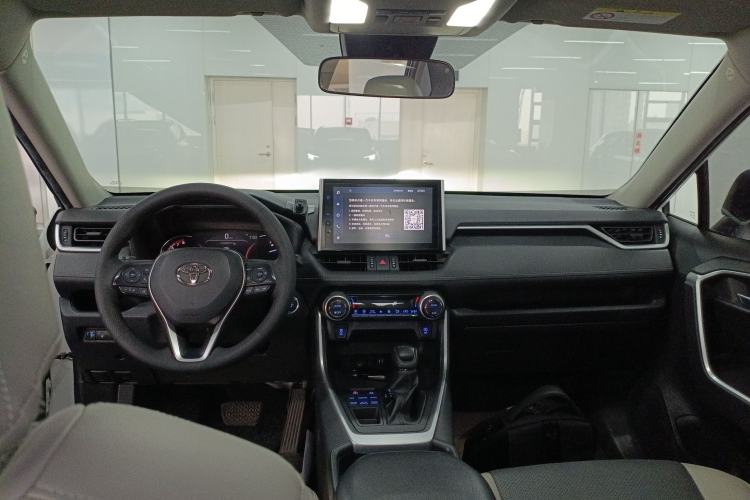 Used Toyota RAV4 2021 2.0L CVT 4x4 Trend Edition