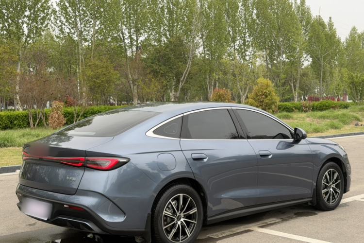 Used BYD Seal 06 New Energy 2024 DM-i 120KM Luxury Model Exterior 2