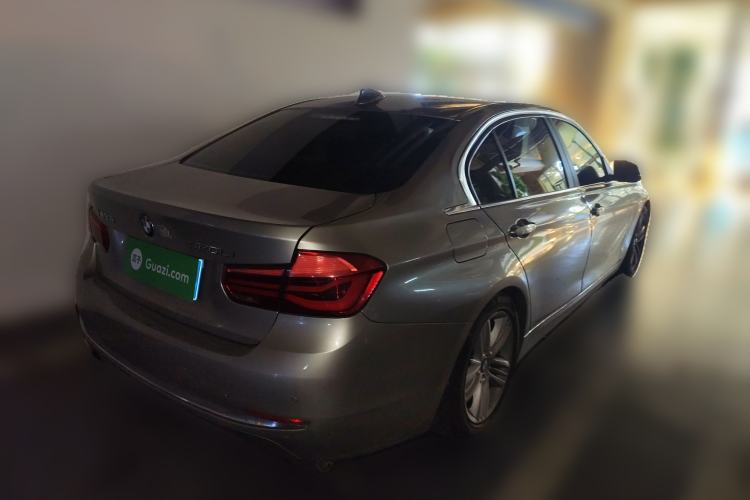 Used BMW 3 Series 2016 320Li Ambition Model
