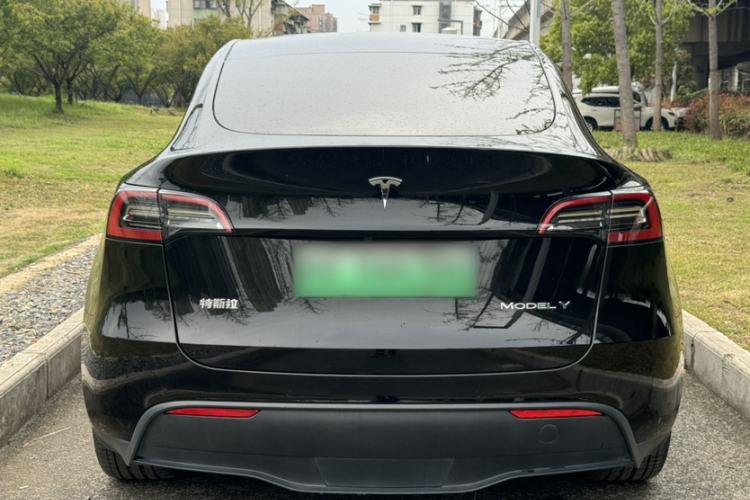 Used Tesla Model Y 2022 Rear-Wheel-Drive Version