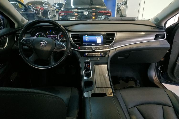 Used Buick LaCrosse 2022 552T Luxury Version
