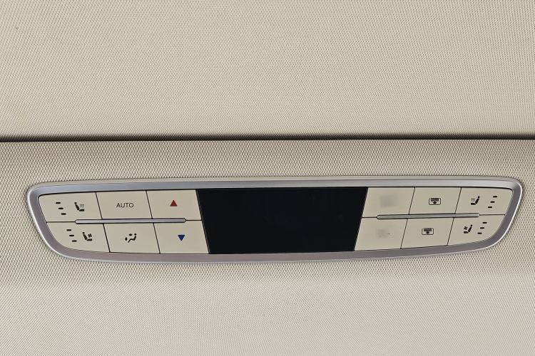 Used Hongqi HQ9 2023 2.0T Smart Connect Flagship Edition