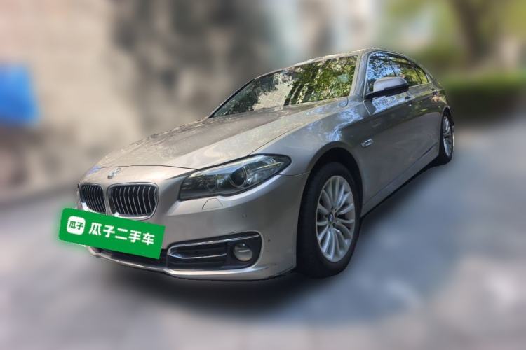 Used BMW 5 Series 2017 525Li Luxury Design Package Guazi used car, China used car export, Used car for sale, Used cars, Cheapest cars for sale