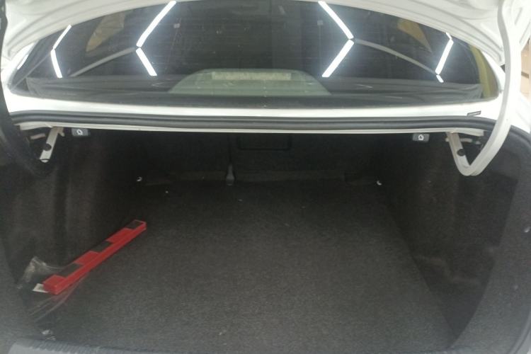 Used Volkswagen Sagitar 2015 230TSI Automatic Luxury Model Trunk