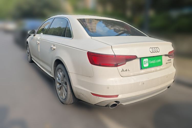 Used Audi A4L 2017 Plus 40 TFSI Ambition Model
