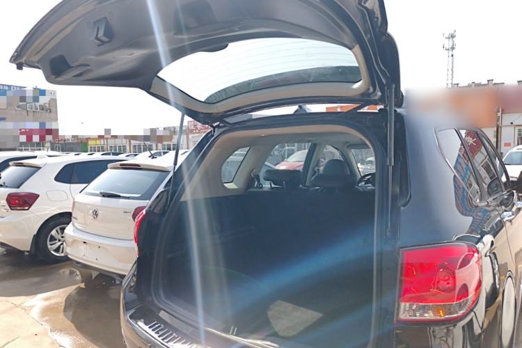 Used Haval H6 2016 Upgraded Model 1.5T Manual Two-Wheel Drive Urban Version
