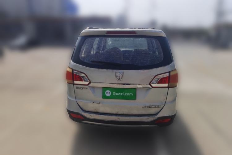 Used Baojun 730 2014 1.5L Manual Luxury Navigation ESP Version 7 Seats